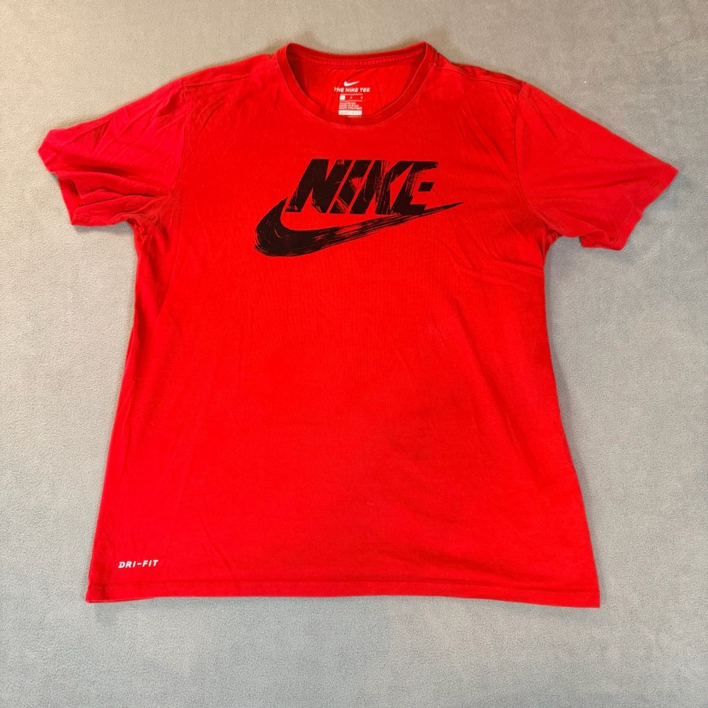 Nike Red Short Sleeve Tee